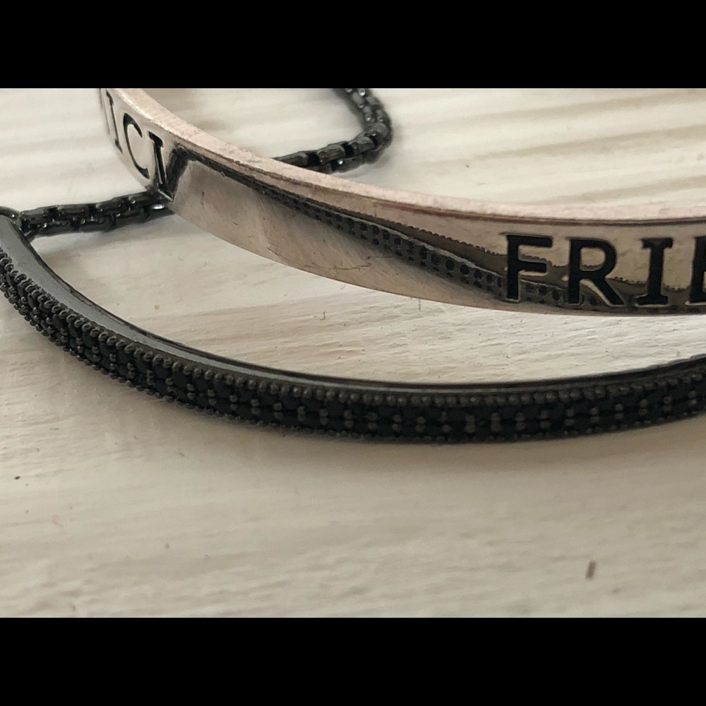 Bracelet bundle - Picture 3 of 3